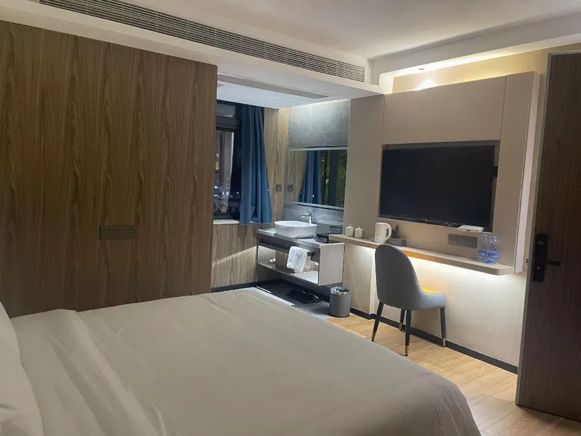 Qingrun Hotel (Xinhui District Branch) - Image 1