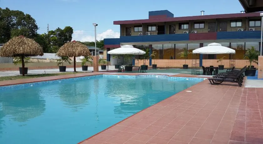 Express Inn Coronado & Camping - Image 1