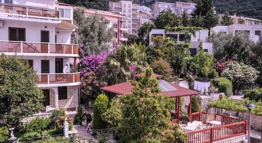 Vila Mila - Image 1