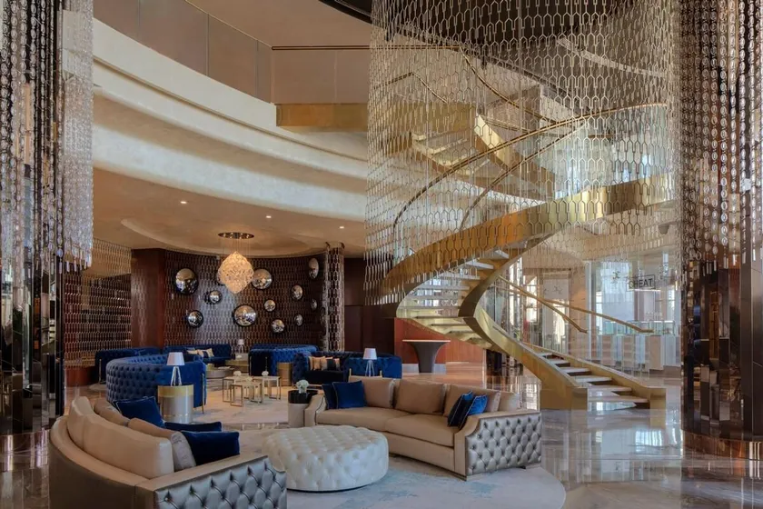Lovely vacation home in dubai Paramount - Image 1