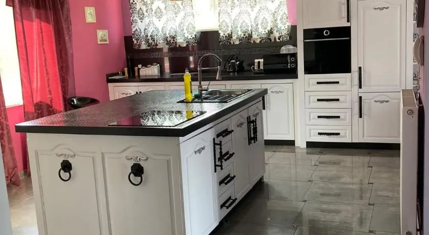 APARTMANY SABINOVSKA - Image 1
