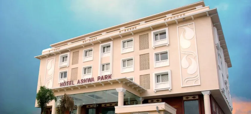 Hotel Ashwa Park - Image 1