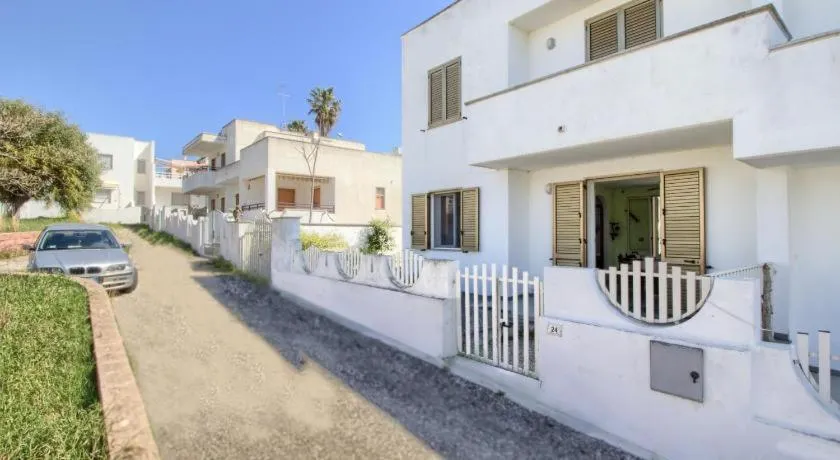 Casa vacanze torre vado - Image 1