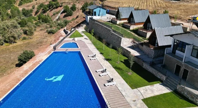 Apeyron Bungalov & Pansiyon - Image 1