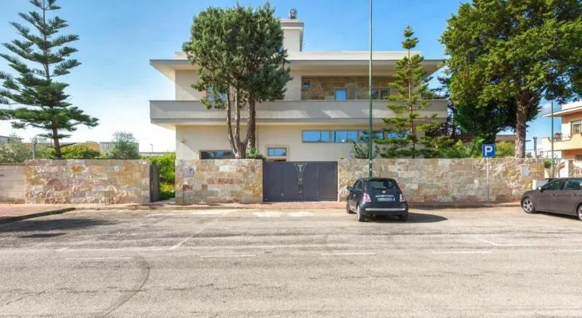 B&B Le Radici del Salento Luxury Rooms - Image 1