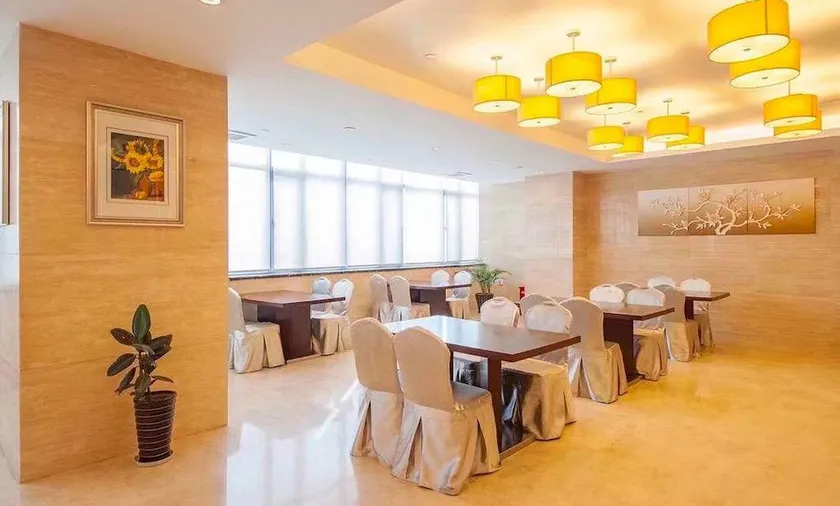 Hai'an Wenfeng E-Sports Hotel (Wenfeng Great World) - Image 1