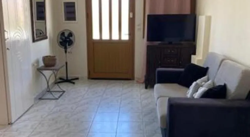 Areopoli home 7 - Image 1