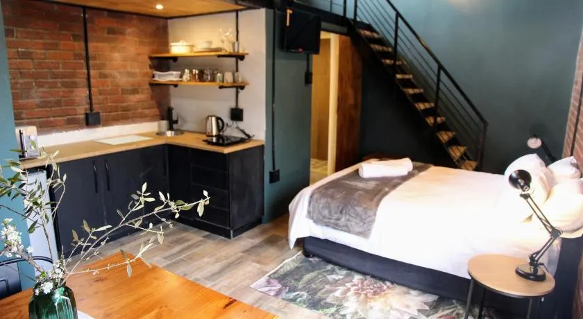 Nini's guest units - Image 1