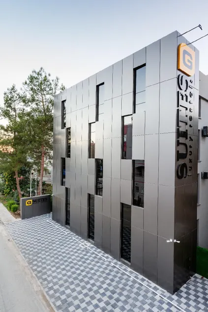 G Suites Luxury Rentals - Image 1