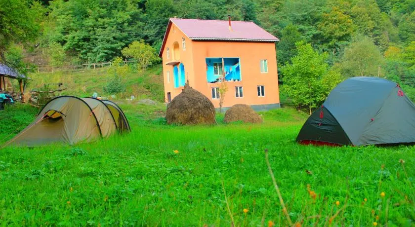 Guest House "Oasis" - Image 1