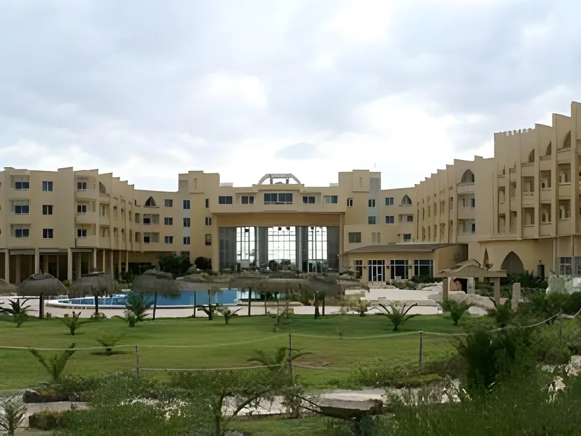 Hôtel Skanes Serail - Image 1
