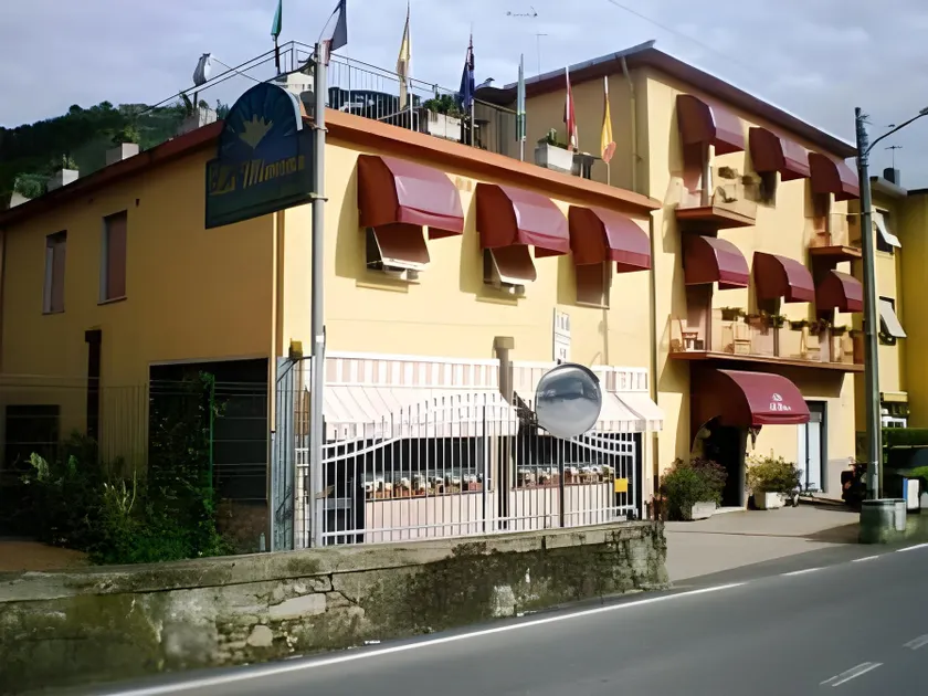Albergo La Mimosa - Image 1