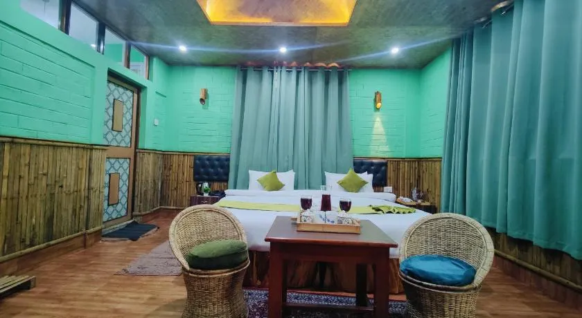 Jo'stel Hotel Bamboo Inn - Best Rated in Gangtok - Image 1