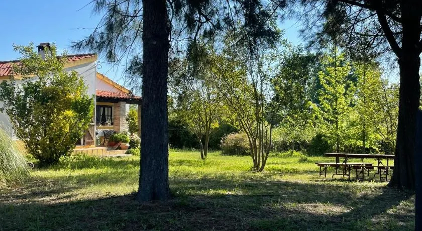 Quinta dos Trevos - Artes e Ofícios - Image 1