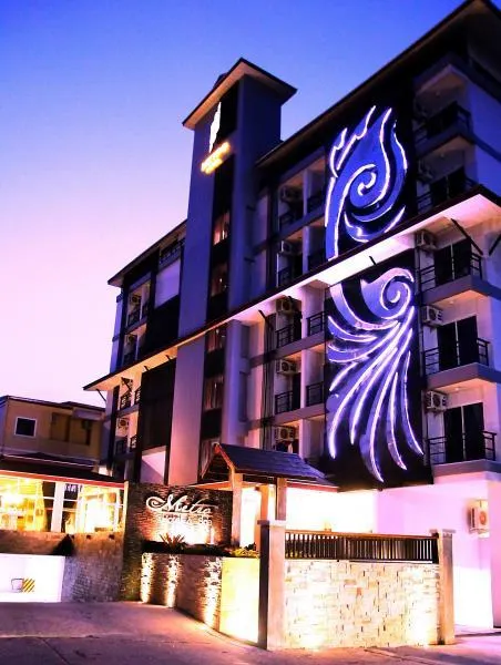 Metro Hotel & Spa - Image 1