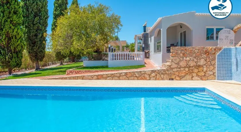 Villa Haven - com jacuzzi e BBQ em Lagoa - Image 1
