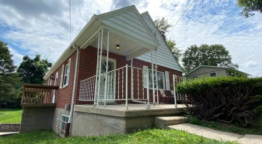 Nikki's House - Image 1