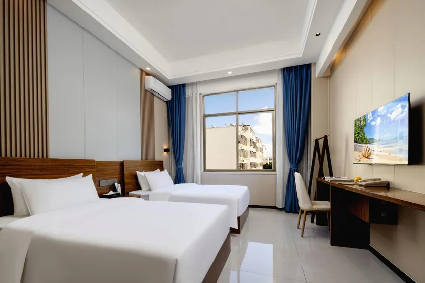 Tianyi Hotel (Baisha County Government Branch) - Image 1