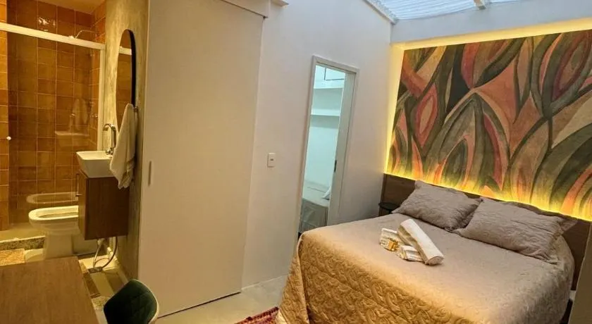 Charming studio just 2 blocks from Copacbana Beach - Image 1