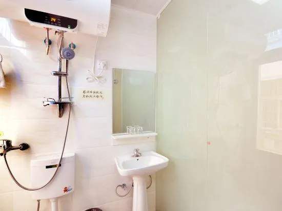 Jixiangwu Hostel - Image 1