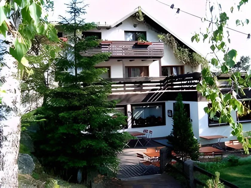 Antjes Schmankerlhotel und Restaurant - Image 1