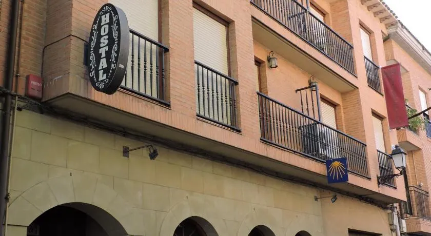 Hostal Villa de Navarrete - Image 1