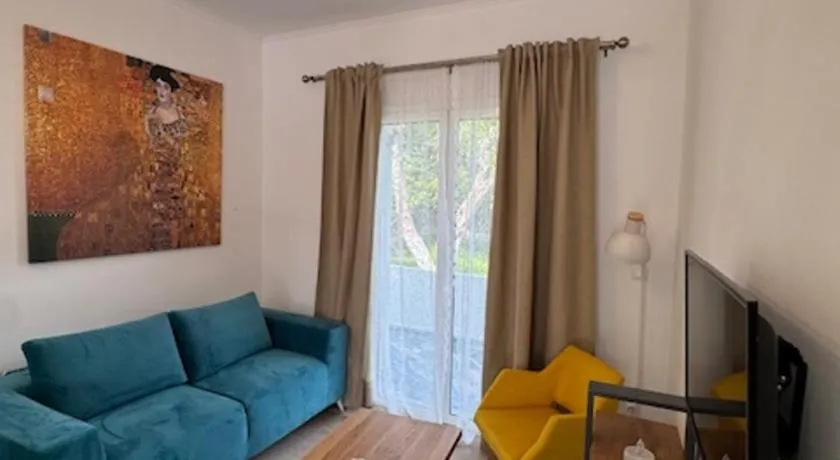 Poseidon Garden View Apartment - Image 1