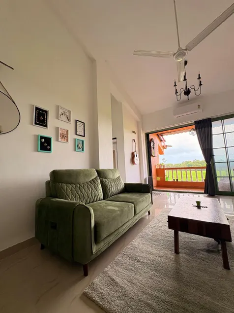 Mesmerizing view 2BHK - 9min drive to Varca Beach - Image 1