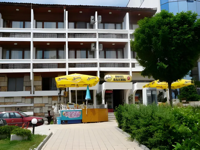 Family Hotel Balchik - Image 1