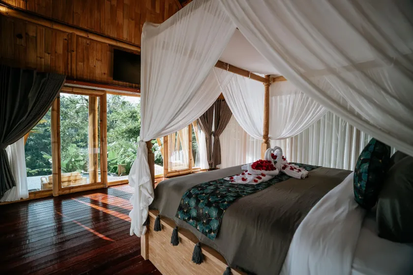 Umah Bali Kuno Villa - Image 1