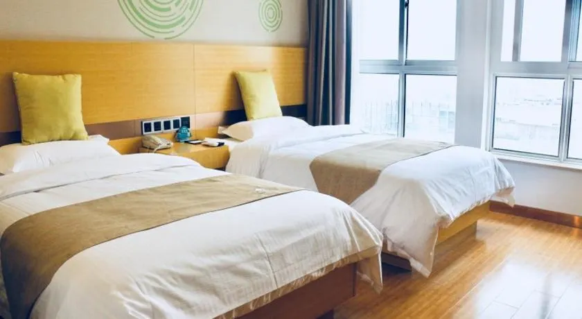 GreenTree Inn HuaiAn Area for development Shenzhen East Road Express Hotel - Image 1
