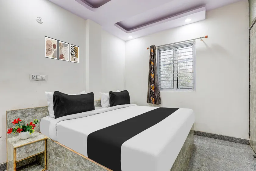 Hotel O Govind Residency - Image 1
