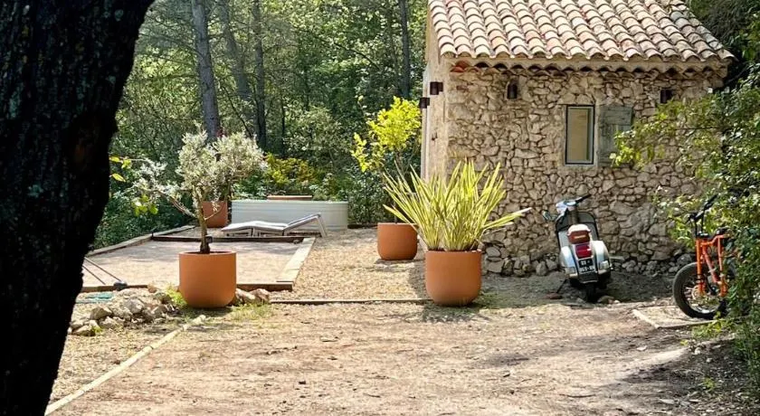 Le Cabanon des Morilles - Image 1