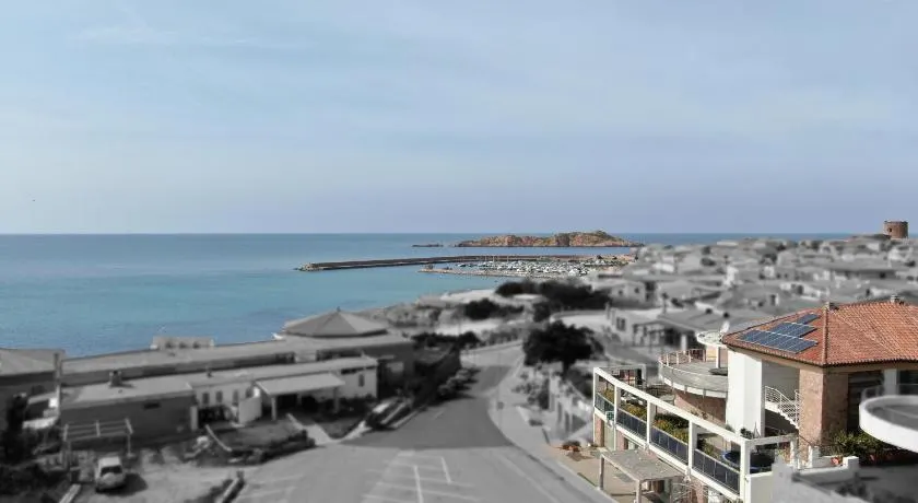 Holiday home Isola Rossa - Image 1