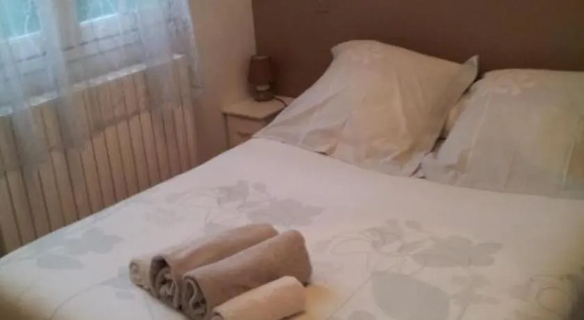 Auberge Bella Riva - Image 1