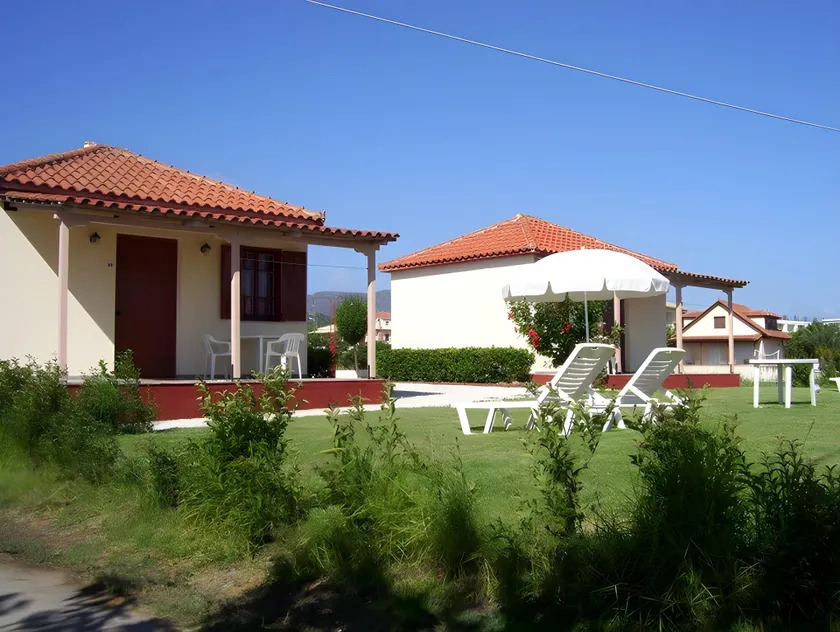 Beach Bungalows - Image 1