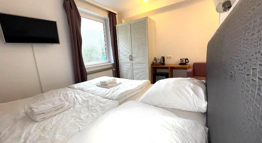 M2 Rooms - Image 1