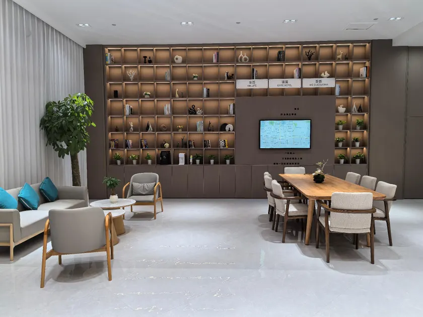 Ease Hotel - Xingtai Nanhe Shunhe Road Runwo Logistics Park Store - Image 1
