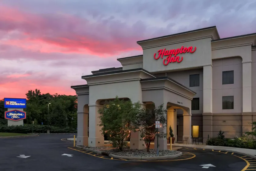 Hampton Inn Nanuet - Image 1