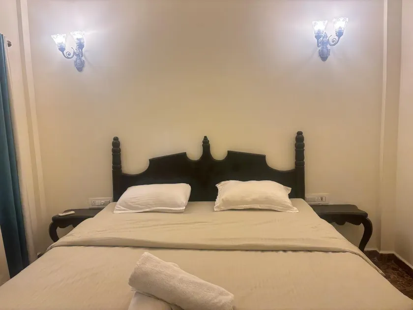 Feliz Stays - Image 1
