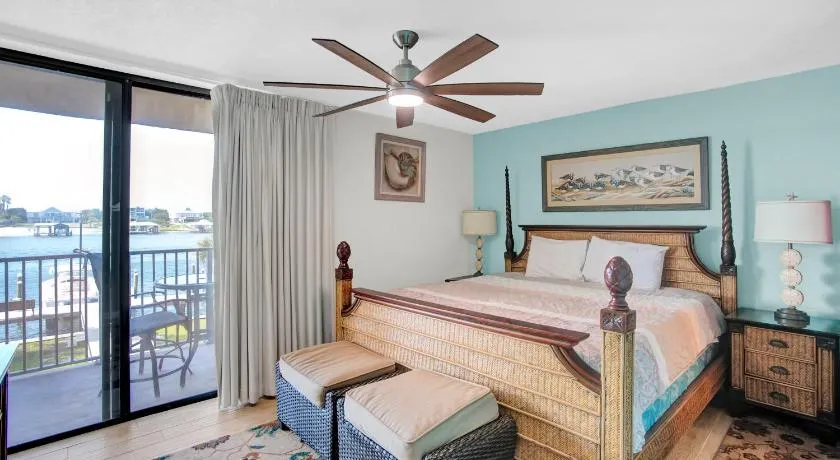 Wind Drift 114 North by Vacation Homes Collection - Image 1