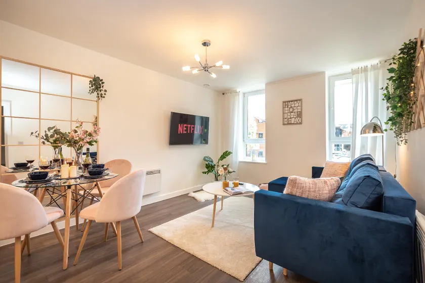Sapphire Apartment - Southampton - Image 1