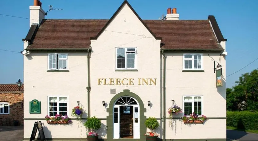 The Fleece Inn - Image 1