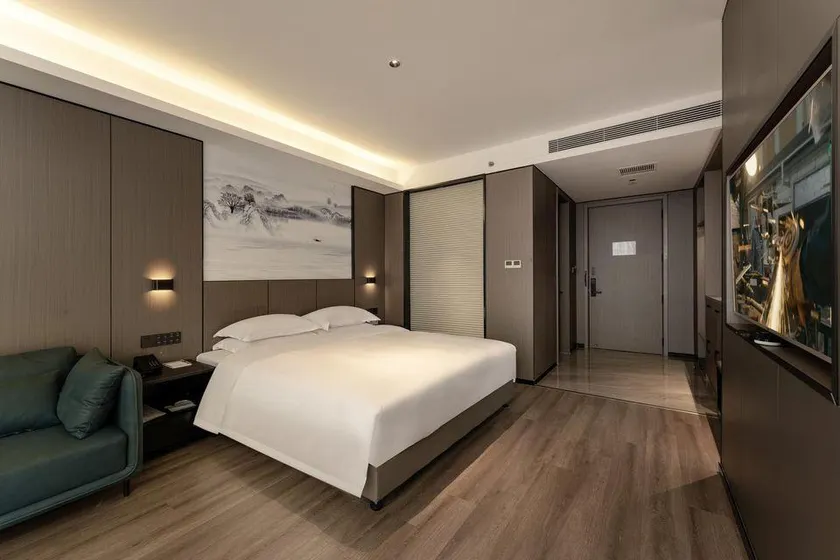Fuyue Hotel - Image 1