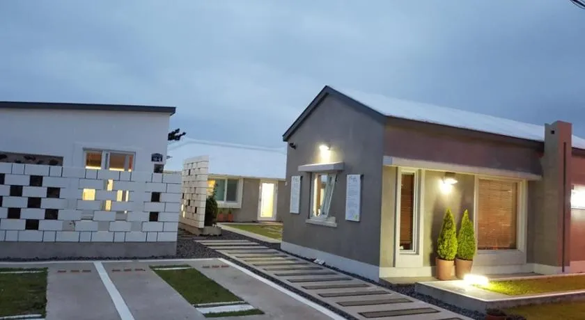Bookmark Guesthouse - Image 1