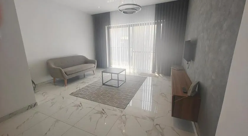 Carina Mansion - Image 1