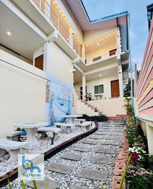 Big House Kohsichang - Image 1
