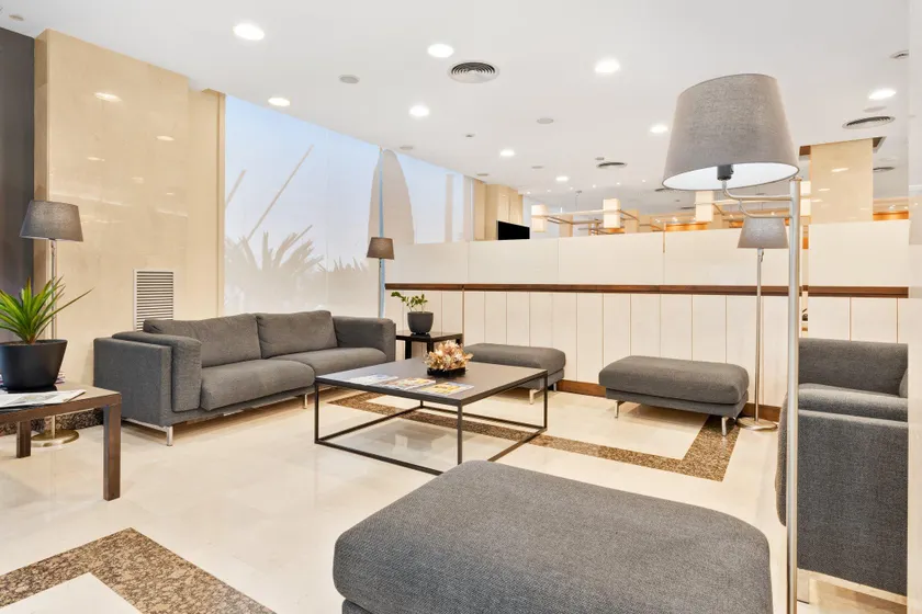 B&B HOTEL Tarragona Valls - Image 1