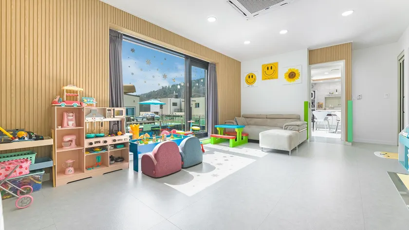 Gapyeong StayKidsPoolvilla - Image 1