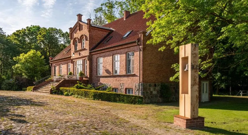 Gutshof Falkenhagen - Image 1